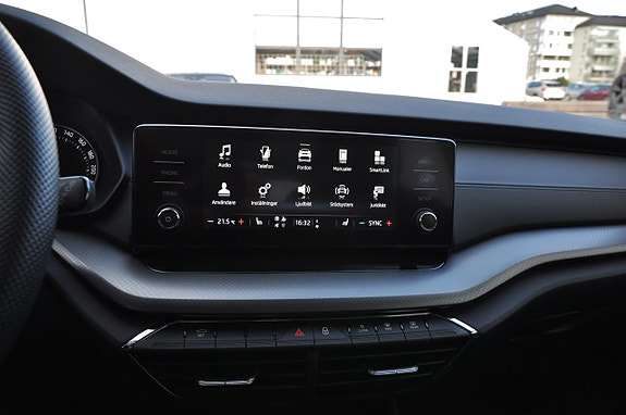 Skoda Octavia 9 of 11