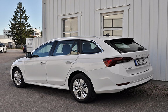 Skoda Octavia 4 of 11