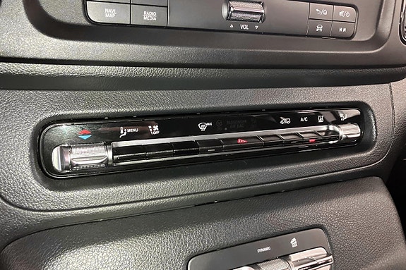 Mercedes-Benz Vito 119 13 of 14