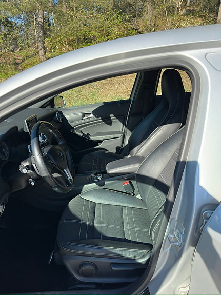 Mercedes-Benz A180 20 of 22
