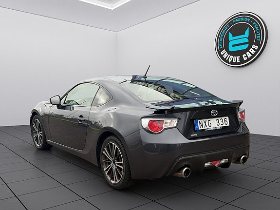Toyota GT86 2.0 H4 200 ch BVA / Alcantara-Cuir / Xénon / Sièges chauffants / Sono Pioneer + caisson