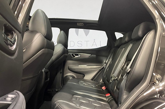 Nissan Qashqai 14 of 17