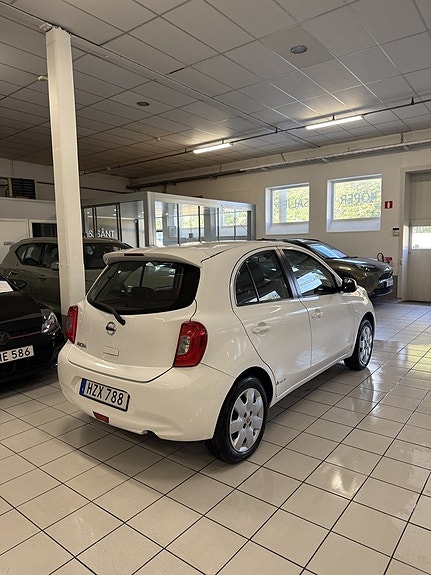 Nissan Micra 3 of 10