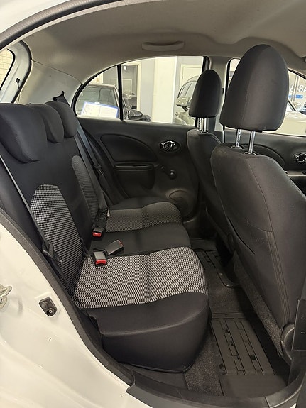 Nissan Micra 10 of 10