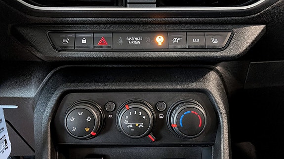 Dacia Sandero 12 of 13