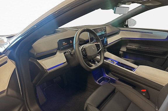 Polestar 4 11 of 25