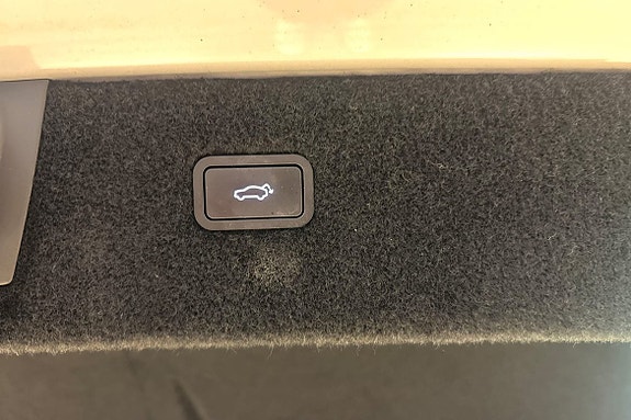 Polestar 4 16 of 25