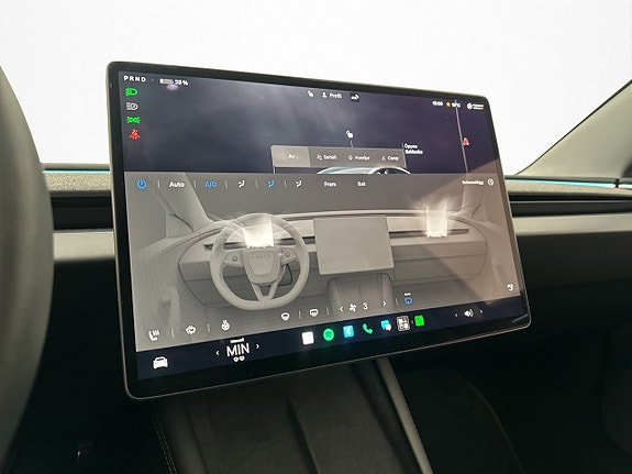 Tesla Model 3 22 of 30