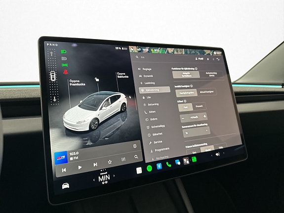 Tesla Model 3 24 of 30
