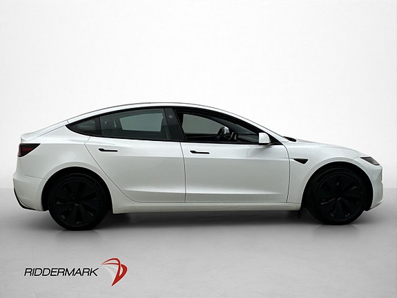 Tesla Model 3 10 of 30
