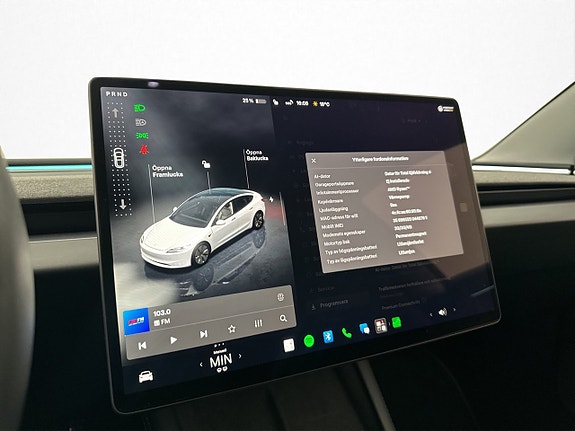 Tesla Model 3 20 of 30