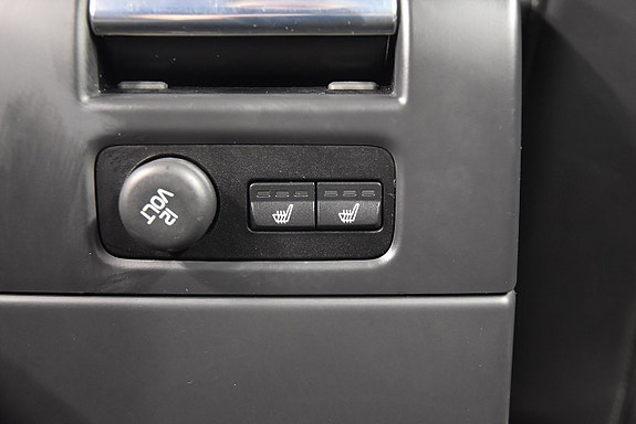 Volvo XC70 15 of 23