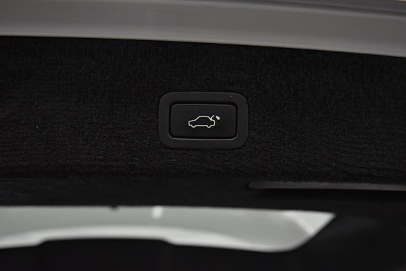 Volvo XC70 22 of 23