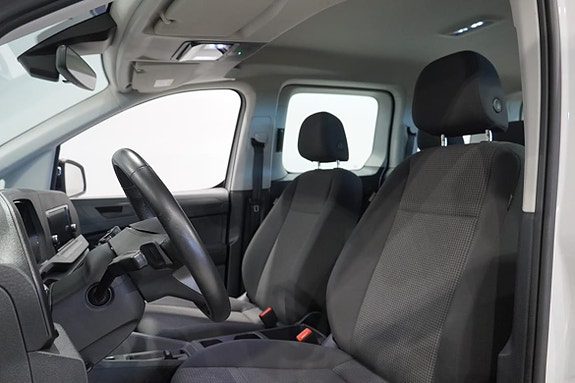 Volkswagen Caddy 6 of 13