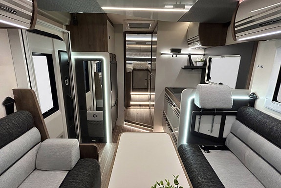 CI MAGIS 87 XT LÅNGBÄDD Face-To-Face DIESELVÄRMARE 10 of 30