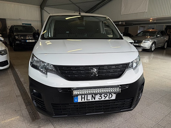 Peugeot Partner 8 of 17