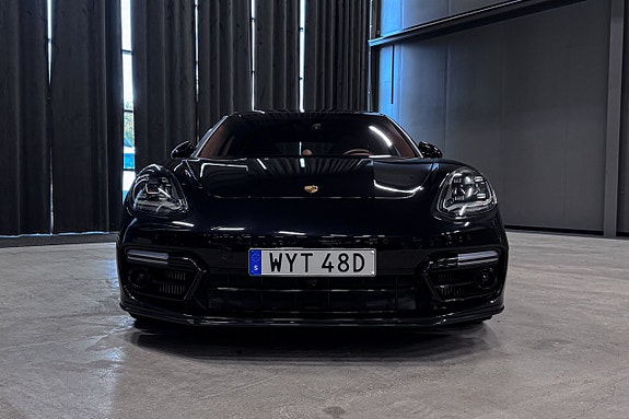 Porsche Panamera 4 9 of 25