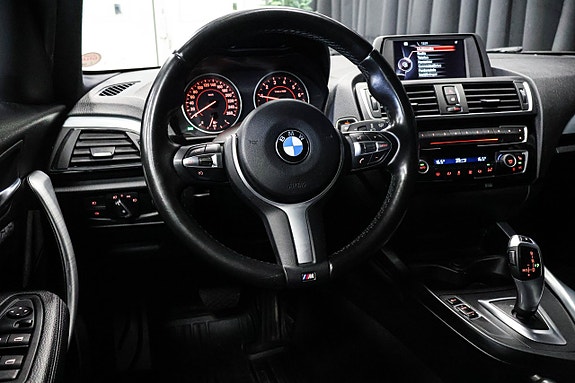 BMW 118i 28 of 28