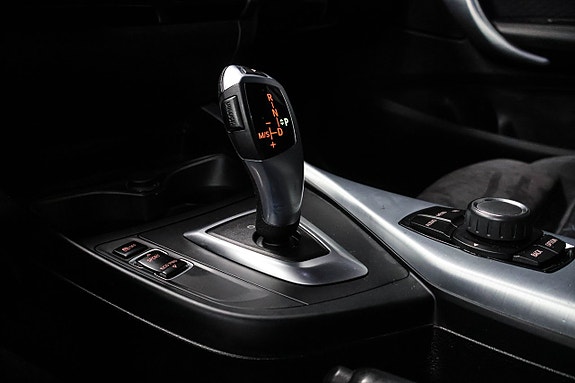 BMW 118i 17 of 28
