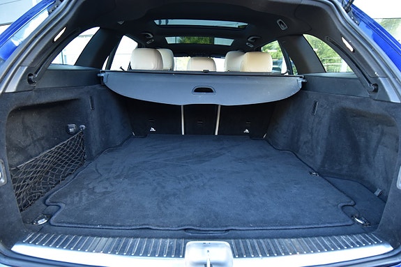 Mercedes-Benz C200 13 of 26