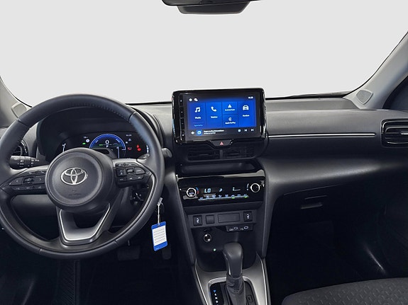 Toyota Yaris Cross 9 of 12