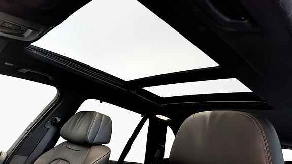 BMW X5 13 of 13