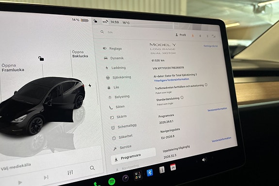 Tesla Model Y 17 of 29