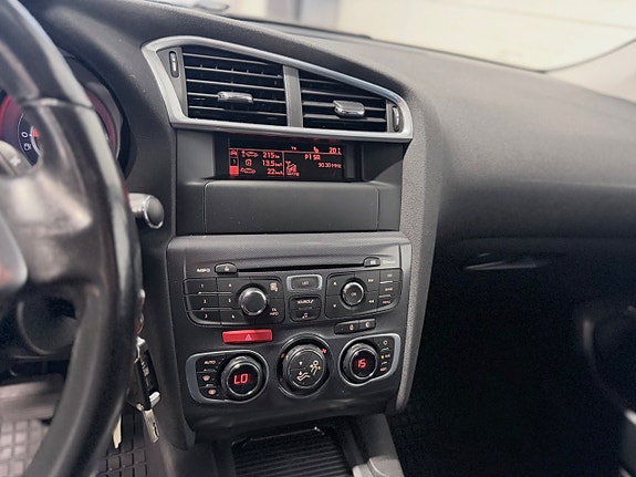 Citroen C4 12 of 14