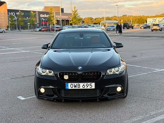 BMW 520d 4 of 11