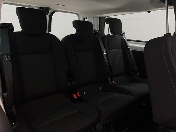 Ford Transit Custom 22 of 30