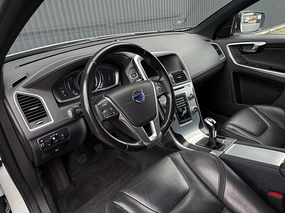 Volvo XC60 10 of 12