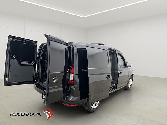Volkswagen Caddy Maxi 12 of 30