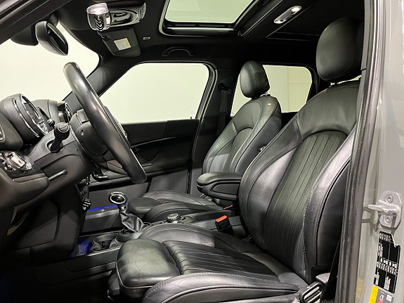 MINI Countryman Cooper SE 9 of 21