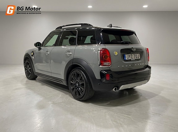 MINI Countryman Cooper SE 4 of 21