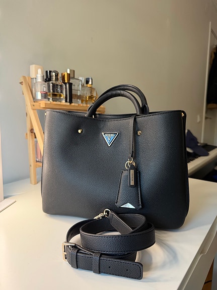 Product image 1 of 7