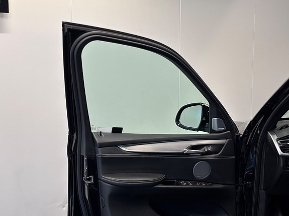 BMW X5 15 of 30