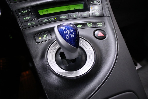 Toyota Prius 25 of 29
