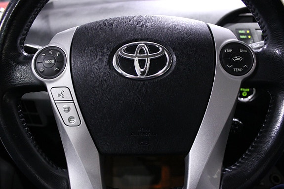 Toyota Prius 26 of 29