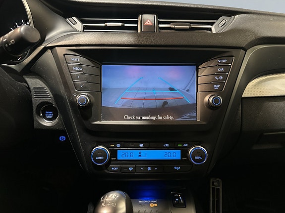 Toyota Avensis 11 of 20