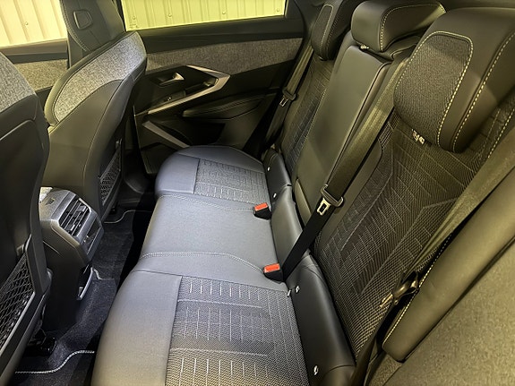Peugeot 3008 8 of 20