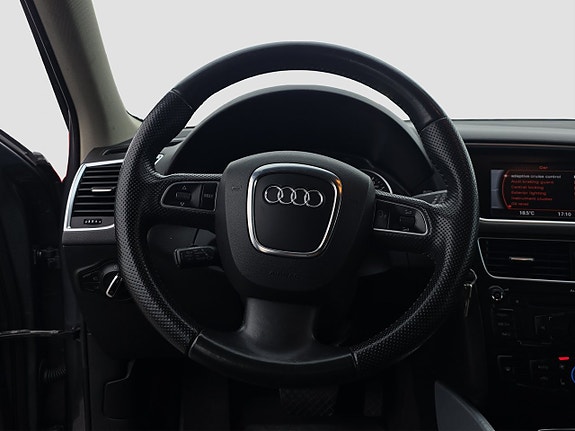 Audi Q5 9 of 19