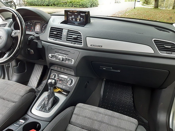 Audi Q3 11 of 12