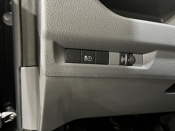 Opel Vivaro 19 of 19