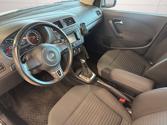 Volkswagen Polo 9 of 24