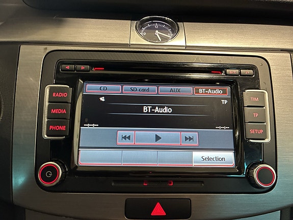 Volkswagen Passat 15 of 20