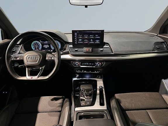 Audi Q5 8 of 23