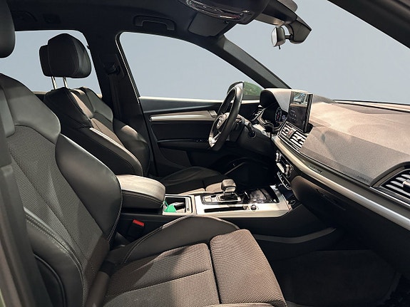 Audi Q5 10 of 23