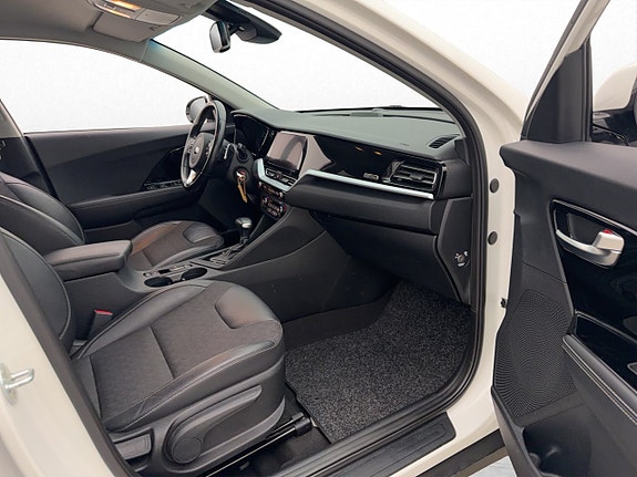 Kia Niro 28 of 30