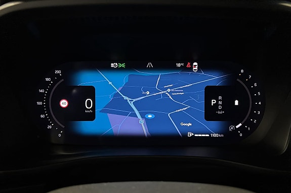 Volvo XC40 14 of 20