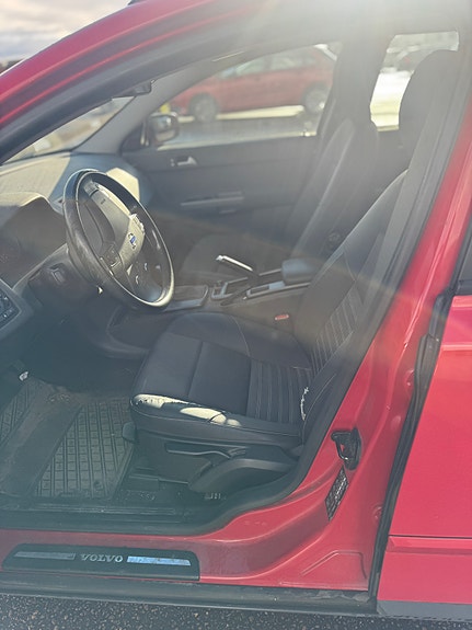 Volvo V50 8 of 13
